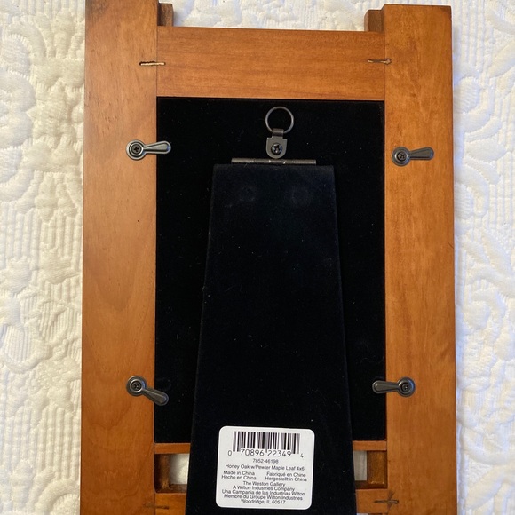 Weston Gallery Frame - Picture 7 of 10